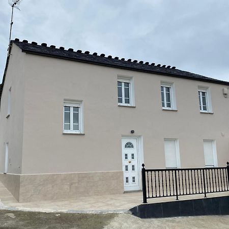 הוילה Trabada Casa Darivas מראה חיצוני תמונה
